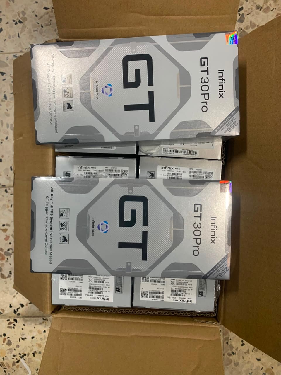 INFINIX GT30 PRO GRIS